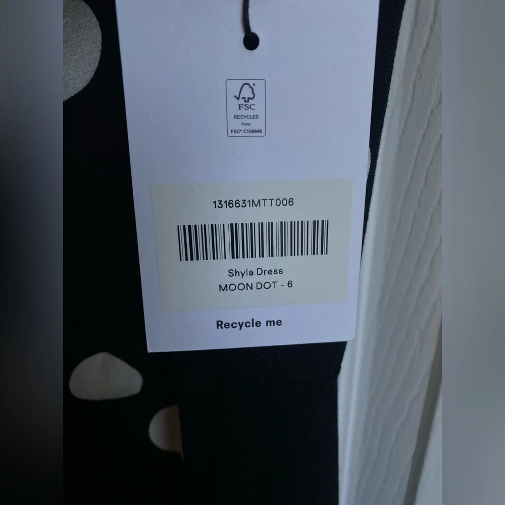 NWT Reformation Shyla Polka Dot Dress with Bow Details Size 6 - Picture 15 of 16